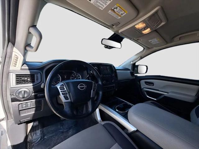 2024 Nissan Titan Crew Cab SV 4x2