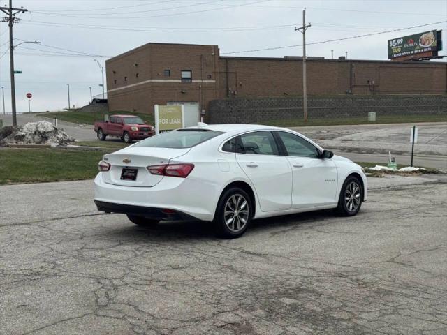 2022 Chevrolet Malibu FWD LT