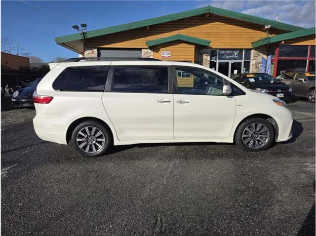 2020 Toyota Sienna Limited