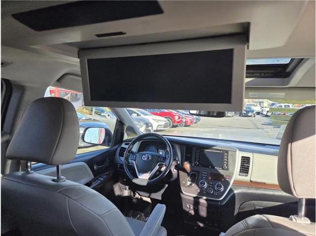 2020 Toyota Sienna Limited