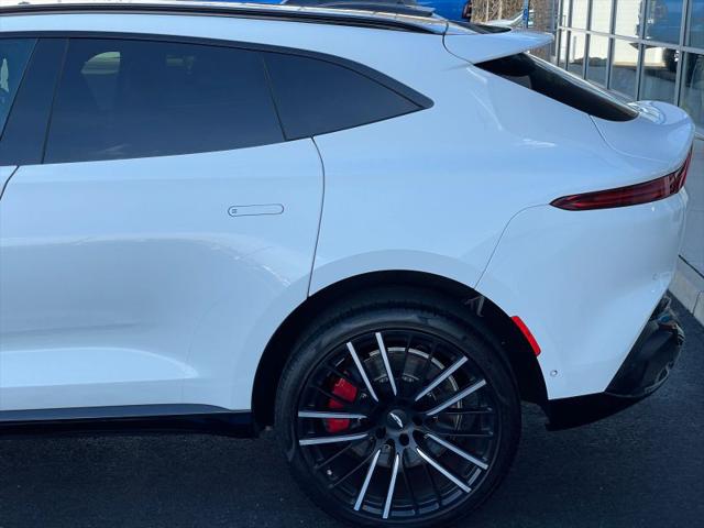 2023 Aston Martin DBX 707