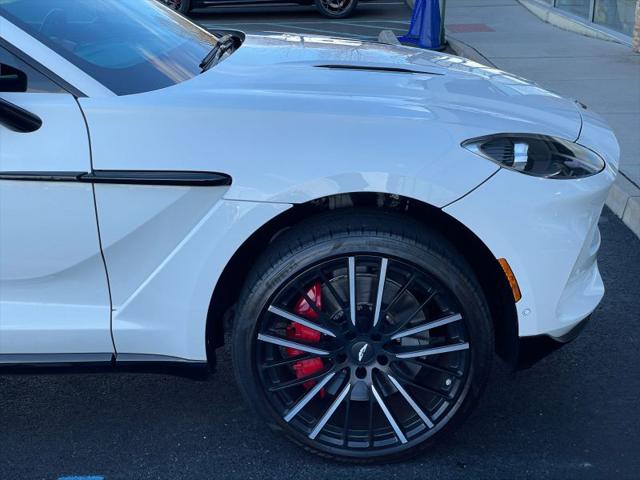 2023 Aston Martin DBX 707