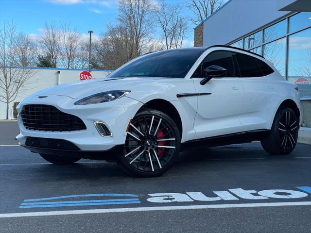 2023 Aston Martin DBX 707