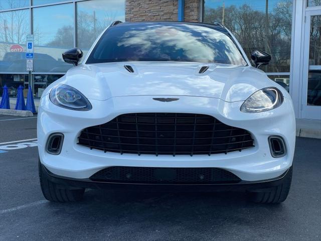 2023 Aston Martin DBX 707