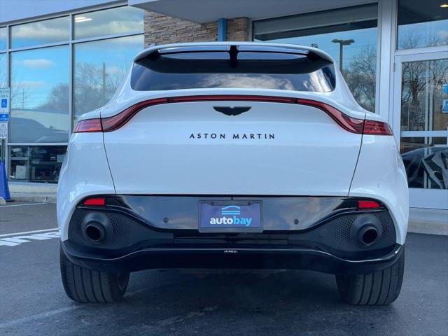 2023 Aston Martin DBX 707
