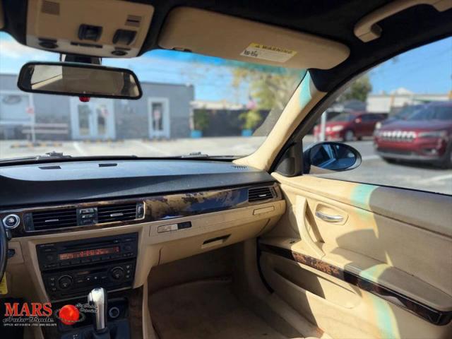 2006 BMW 325i 325i