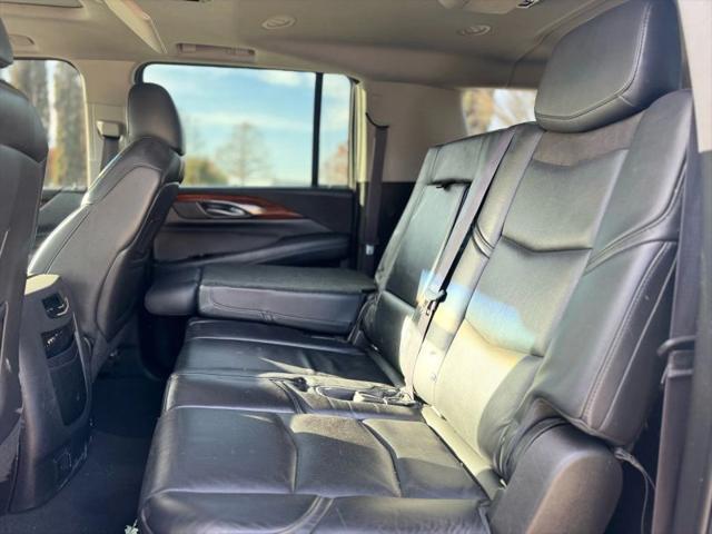 2015 Cadillac Escalade ESV Luxury