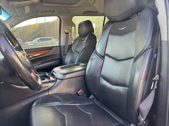 2015 Cadillac Escalade ESV Luxury