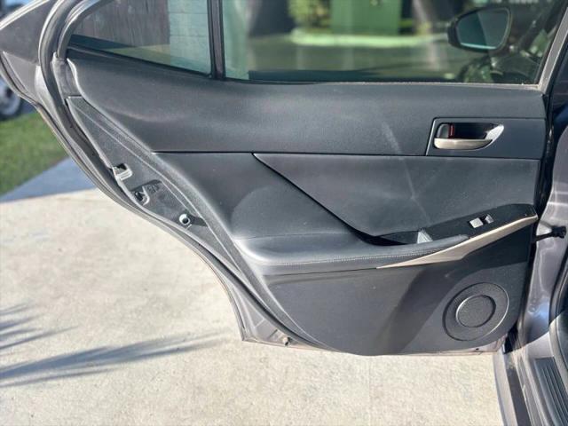 2018 Lexus IS 300 300
