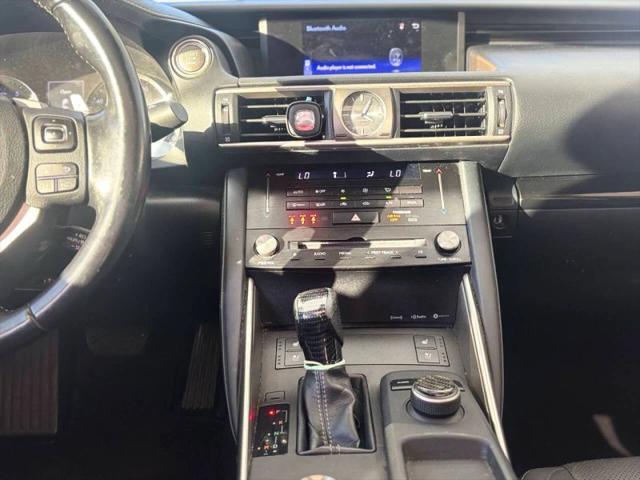 2018 Lexus IS 300 300