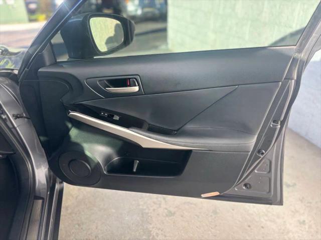 2018 Lexus IS 300 300