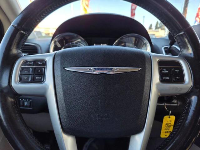 2014 Chrysler Town & Country Touring