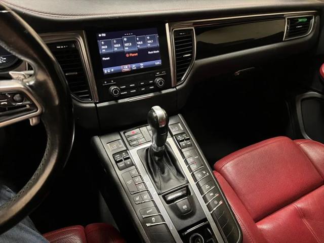 2018 Porsche Macan S