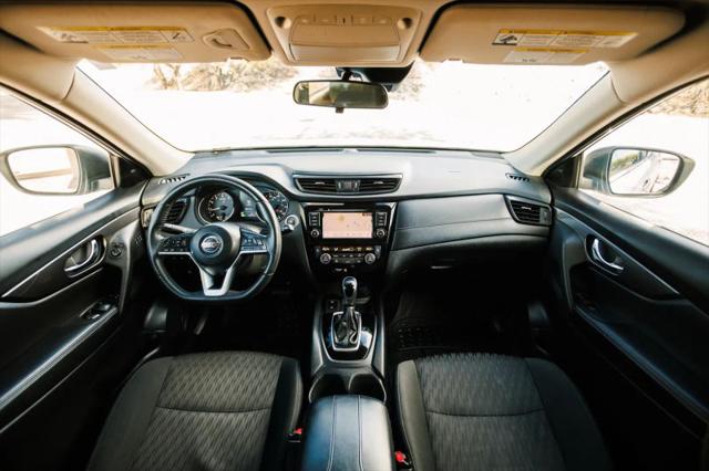 2020 Nissan Rogue SV FWD