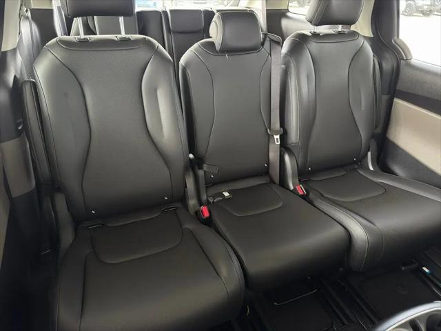 2026 Kia Carnival MPV LXS