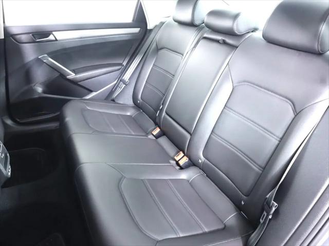 2020 Volkswagen Passat 2.0T SE