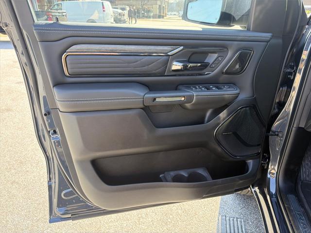 2026 Ram 1500 Limited Crew Cab 4x4 5'7" Box