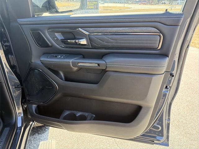 2026 Ram 1500 Limited Crew Cab 4x4 5'7" Box