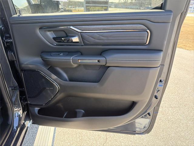 2026 Ram 1500 Limited Crew Cab 4x4 5'7" Box