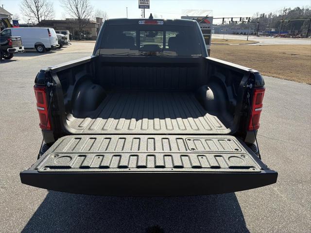 2026 Ram 1500 Limited Crew Cab 4x4 5'7" Box