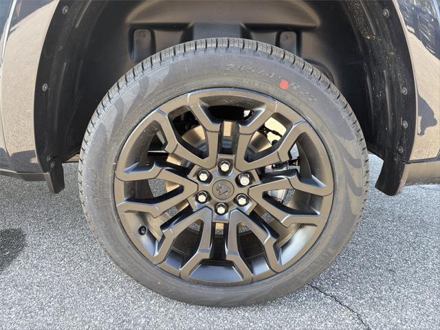 2026 Ram 1500 Limited Crew Cab 4x4 5'7" Box
