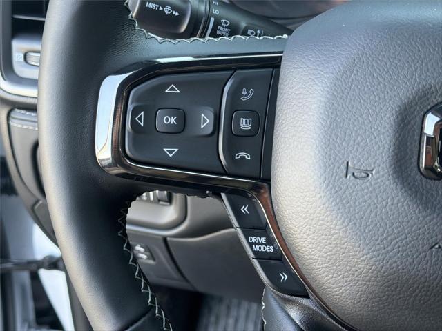 2026 Ram 1500 Limited Crew Cab 4x4 5'7" Box