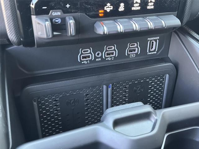 2026 Ram 1500 Limited Crew Cab 4x4 5'7" Box