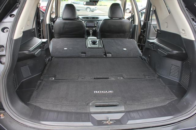 2017 Nissan Rogue SL