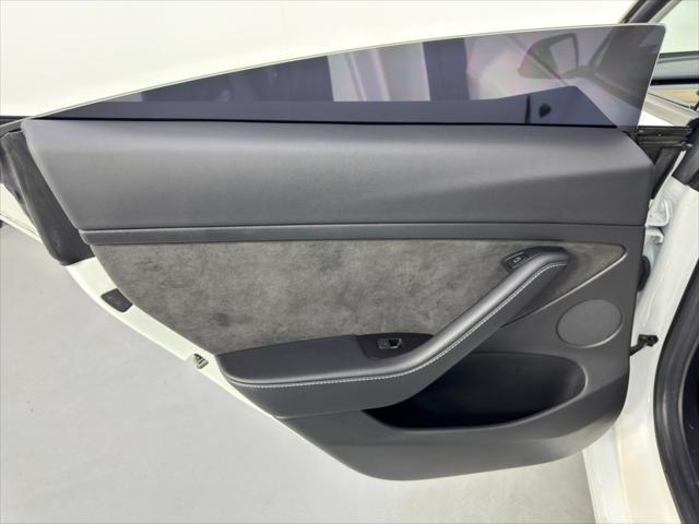 2022 Tesla Model 3 Long Range Dual Motor All-Wheel Drive