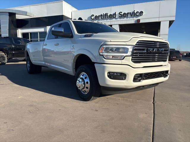 2022 RAM 3500 Laramie Crew Cab 4x4 8 Box
