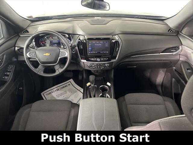 2023 Chevrolet Traverse AWD LT Cloth