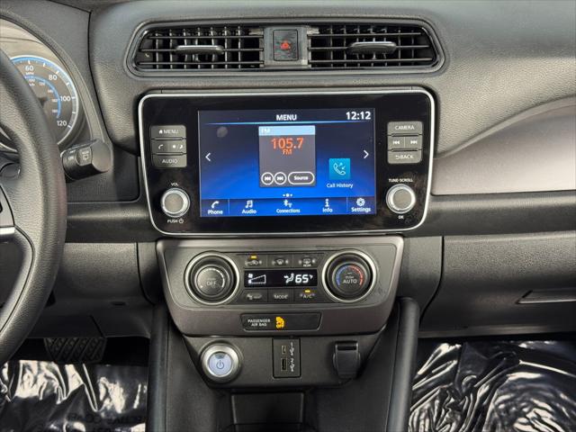 2025 Nissan LEAF S