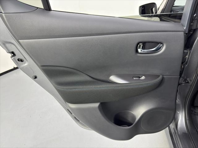 2025 Nissan LEAF S