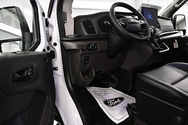 2026 Ford Transit Cargo Van Base