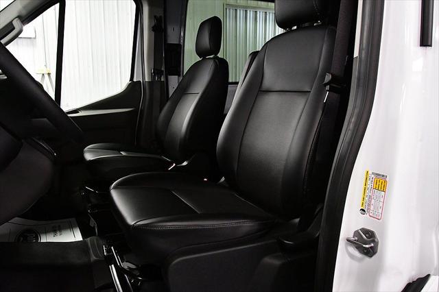 2026 Ford Transit Cargo Van Base