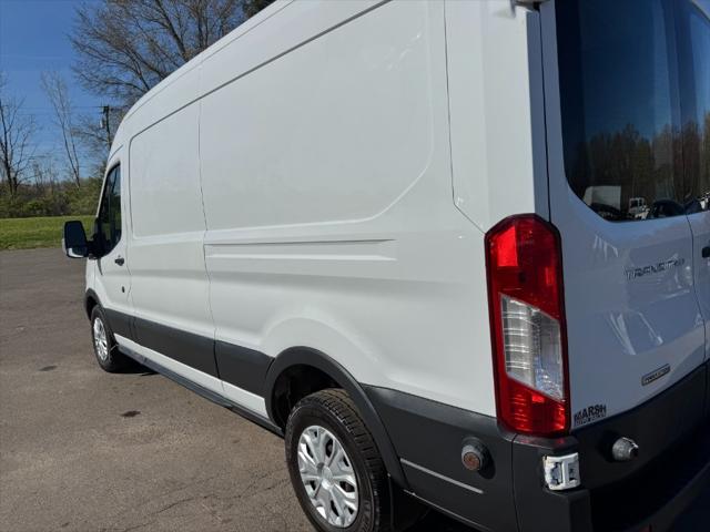 2017 Ford Transit T-250 148" Med Rf 9000 GVWR Sliding RH Dr