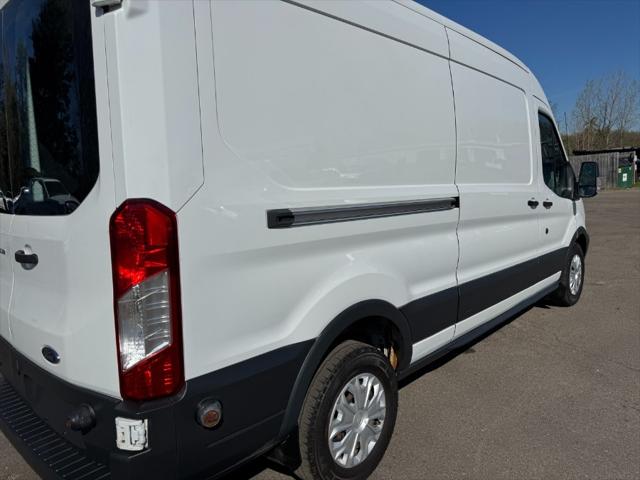 2017 Ford Transit T-250 148" Med Rf 9000 GVWR Sliding RH Dr