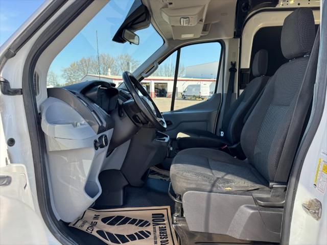2017 Ford Transit T-250 148" Med Rf 9000 GVWR Sliding RH Dr