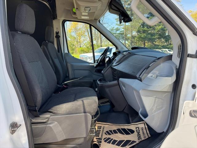 2017 Ford Transit T-250 148" Med Rf 9000 GVWR Sliding RH Dr