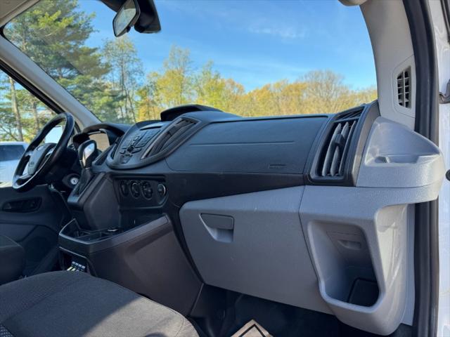2017 Ford Transit T-250 148" Med Rf 9000 GVWR Sliding RH Dr