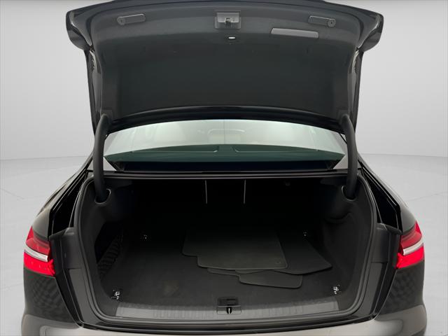 2024 Audi A6 Premium Plus 45 TFSI quattro S tronic