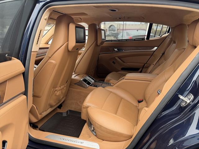 2015 Porsche Panamera 4S Executive