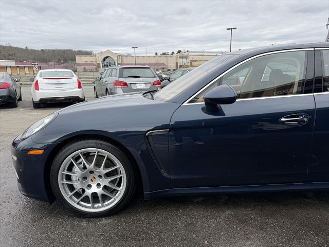 2015 Porsche Panamera 4S Executive