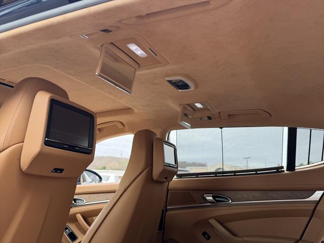 2015 Porsche Panamera 4S Executive