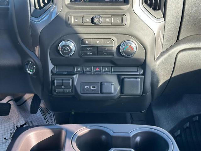 2026 GMC Sierra 2500HD Crew Cab, Long Bed, Pro, 4WD