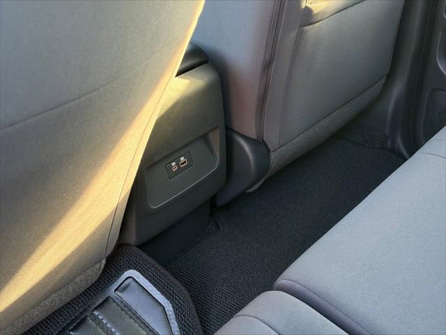 2026 Nissan Frontier Crew Cab SV 4x2