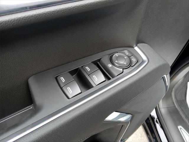 2026 Chevrolet Silverado 1500 4WD Crew Cab Standard Bed LT