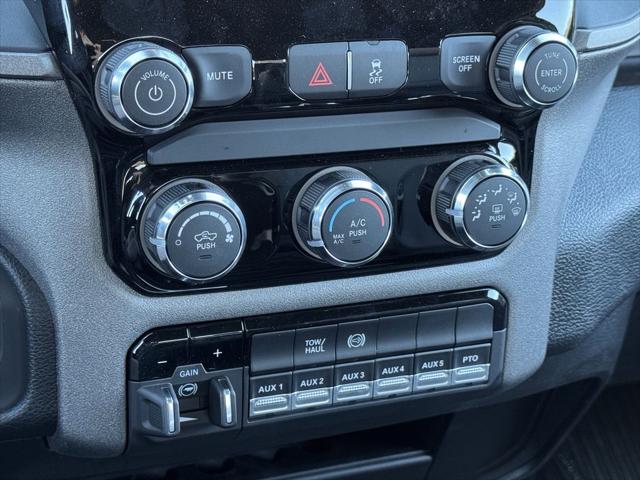 2026 Ram 3500 Tradesman/Big Horn