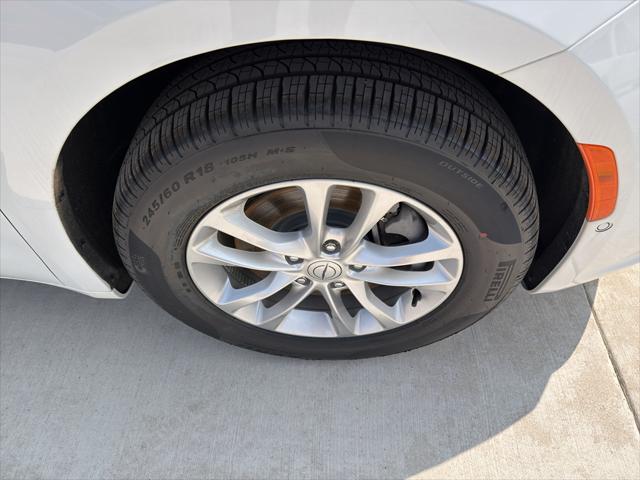 2026 Chrysler Pacifica Select AWD