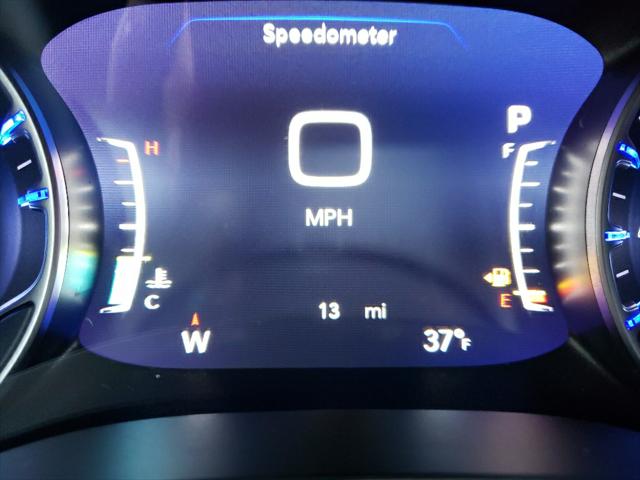 2026 Chrysler Pacifica Select AWD